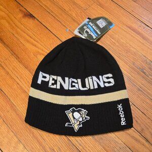 Mens Sports REEBOK y2k Pittsburgh Penguins Cuffed Knit Beanie